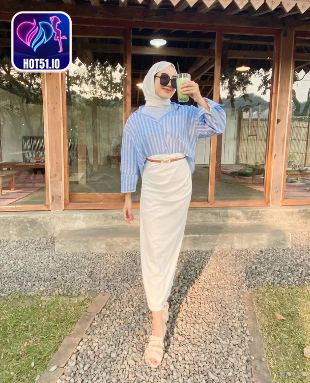 𝓈𝒽𝓃𝓉𝒹𝓌𝐿-Hot51